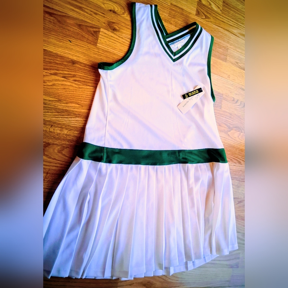 Nanette Lepore White and Green Pleated Tennis-Style Dress. Size Large